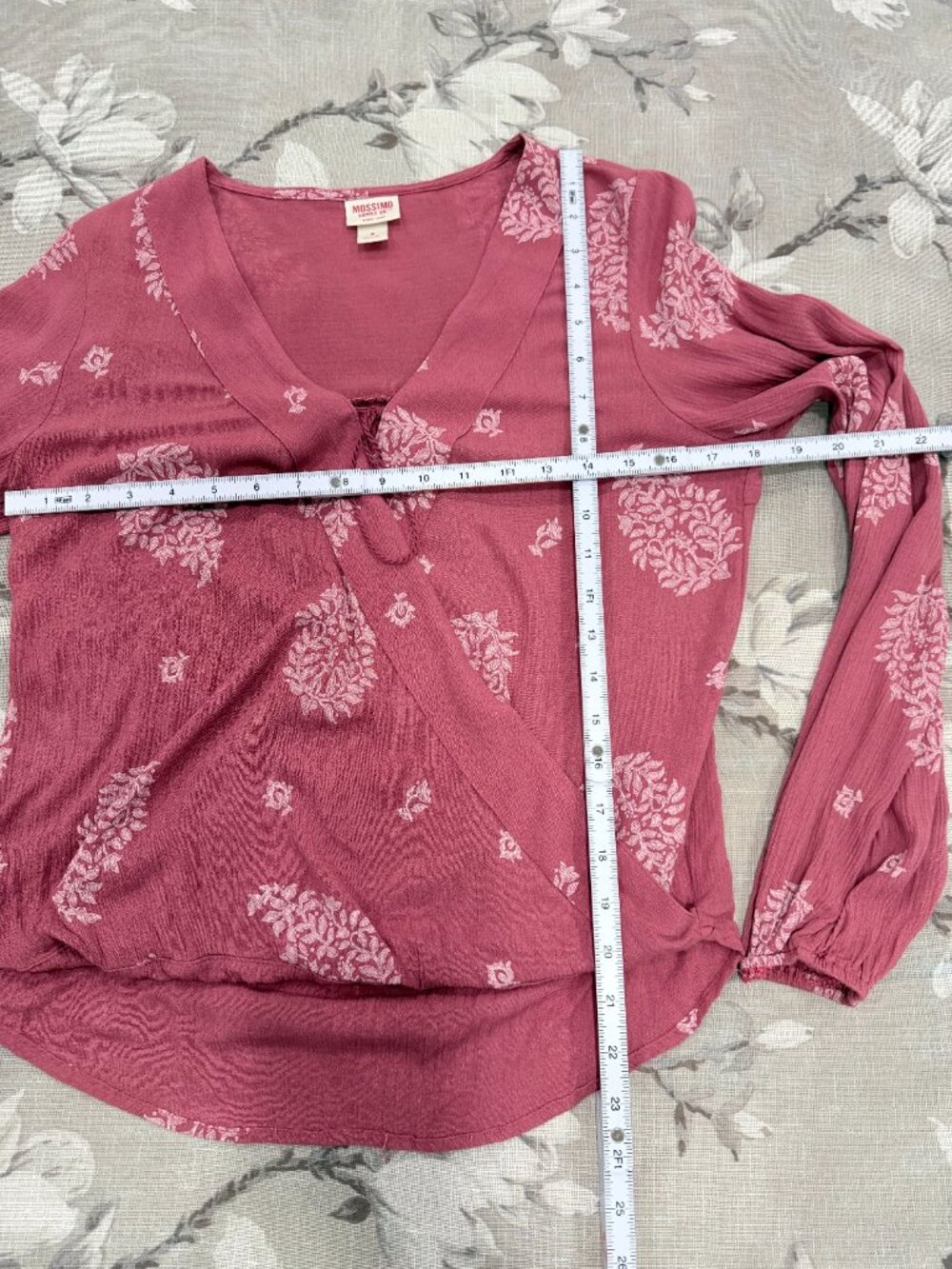 Mossimo Supply Co Boho Faux Wrap Top Small Dusty Rose Floral 100% Rayon Tie Neck - Picture 9 of 13
